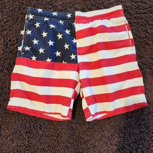 Old Navy Boys Size 7 American Flag swim trunks